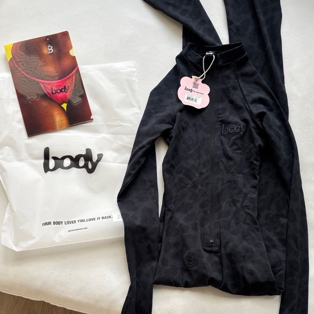 Body By Raven Basics Bodysuit Leopard Flared